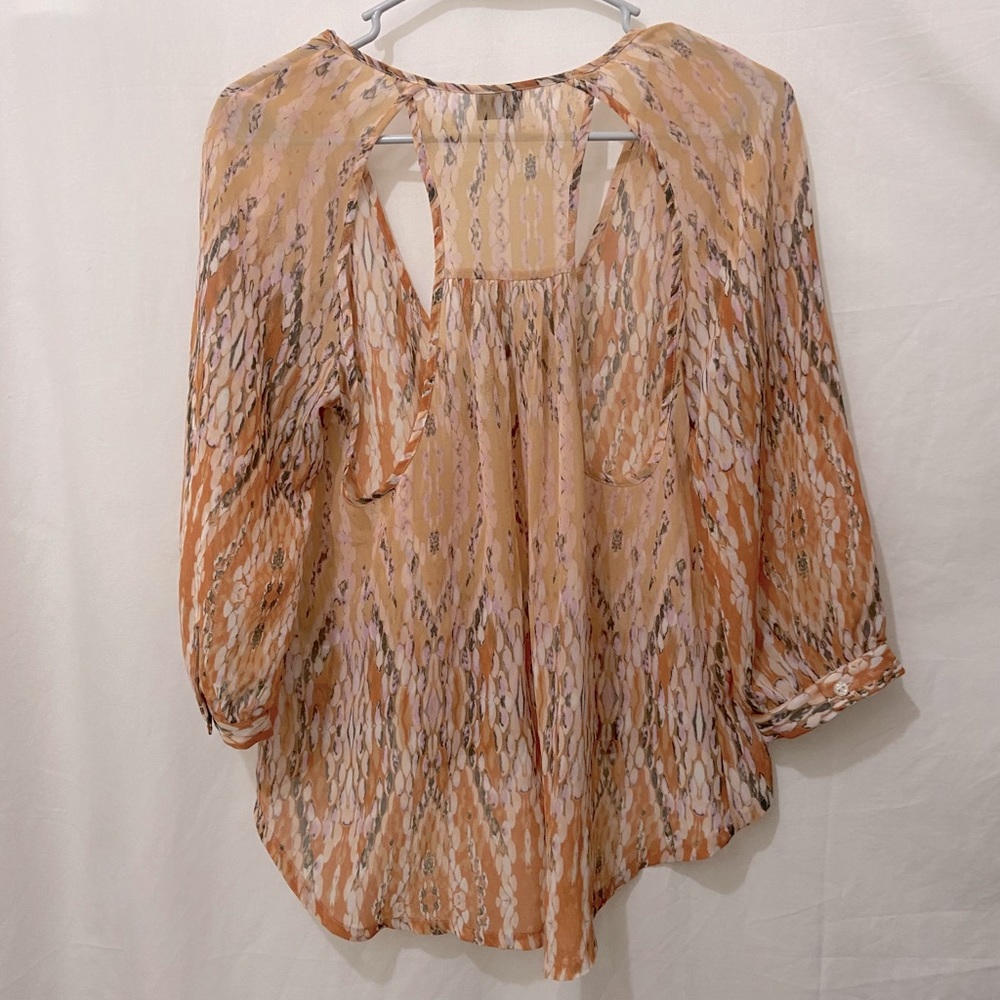 UO High-Low Open Back Top - Picture 2 of 6